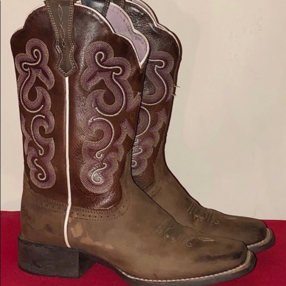 Ariat Square-toe Boots